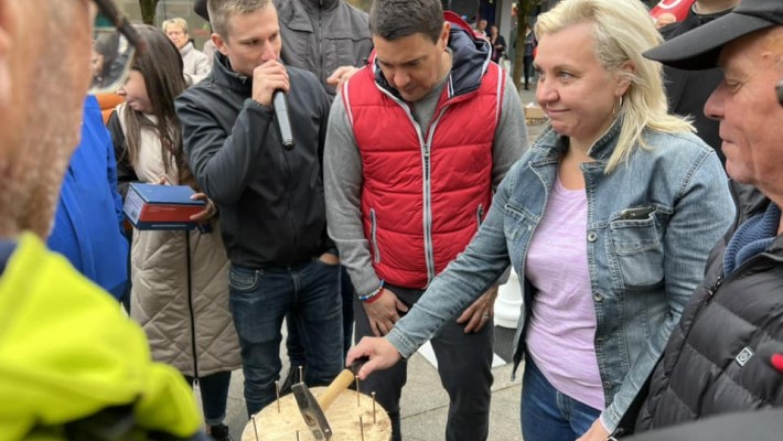 NA STOJNICI V MESTNEM SREDIŠČU S KANDIDATKO ZA PREDSEDNICO REPUBLIKE NATAŠO PIRC MUSAR