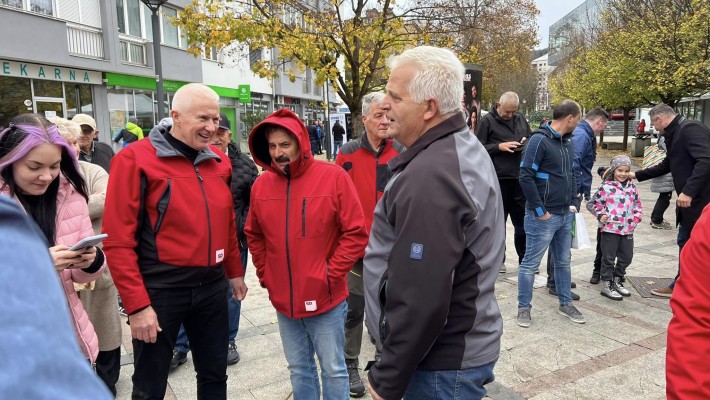 NA STOJNICI V MESTNEM SREDIŠČU S KANDIDATKO ZA PREDSEDNICO REPUBLIKE NATAŠO PIRC MUSAR