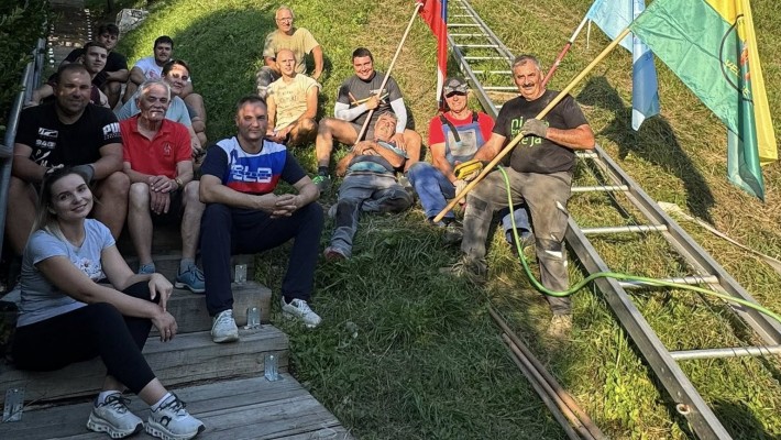 OBNOVA STOPNIC NA ŠALEŠKI GRAD